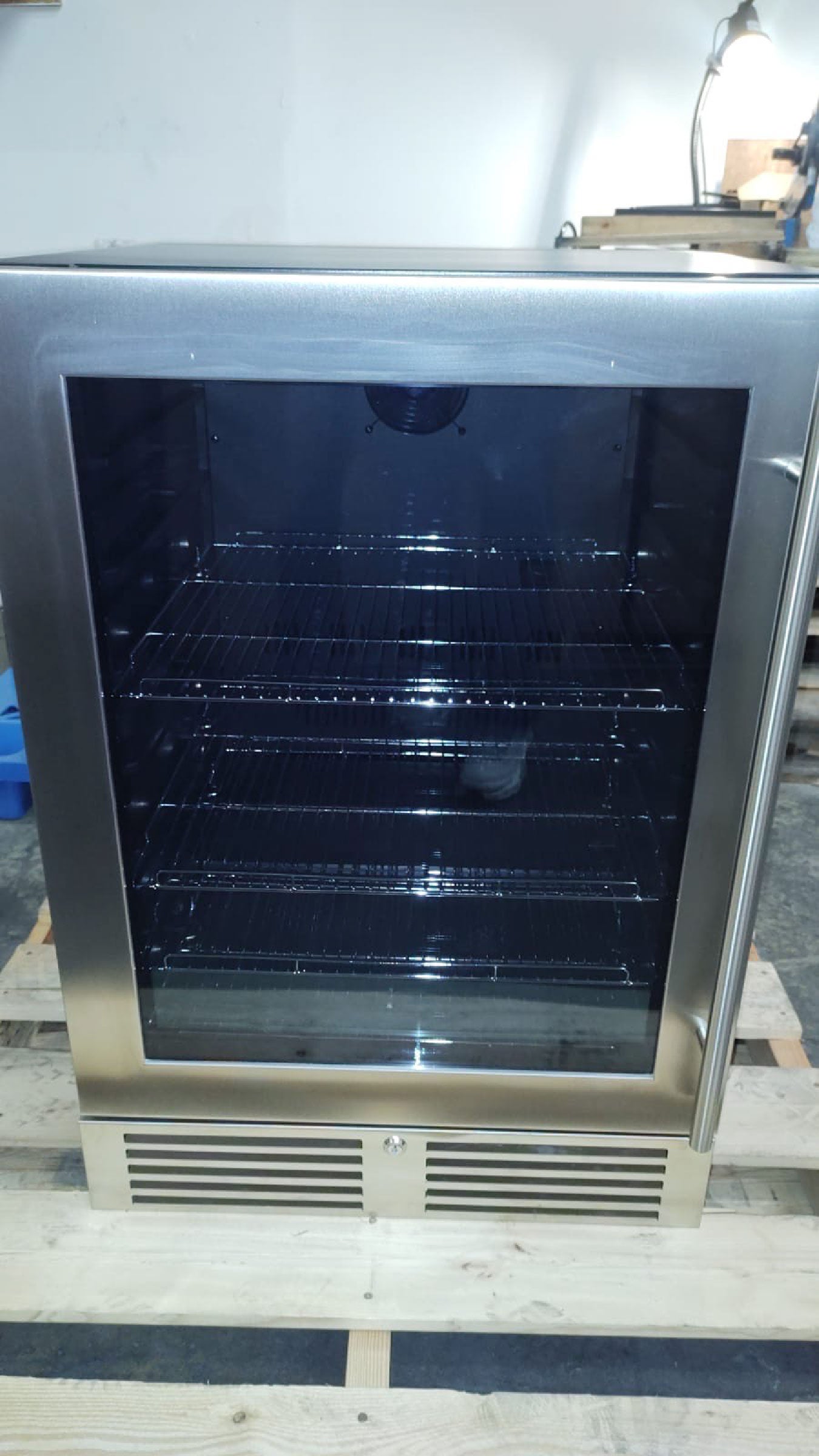 Refurbished - 24 Inch Under Counter LOW-E Glass Door Beer Fridge