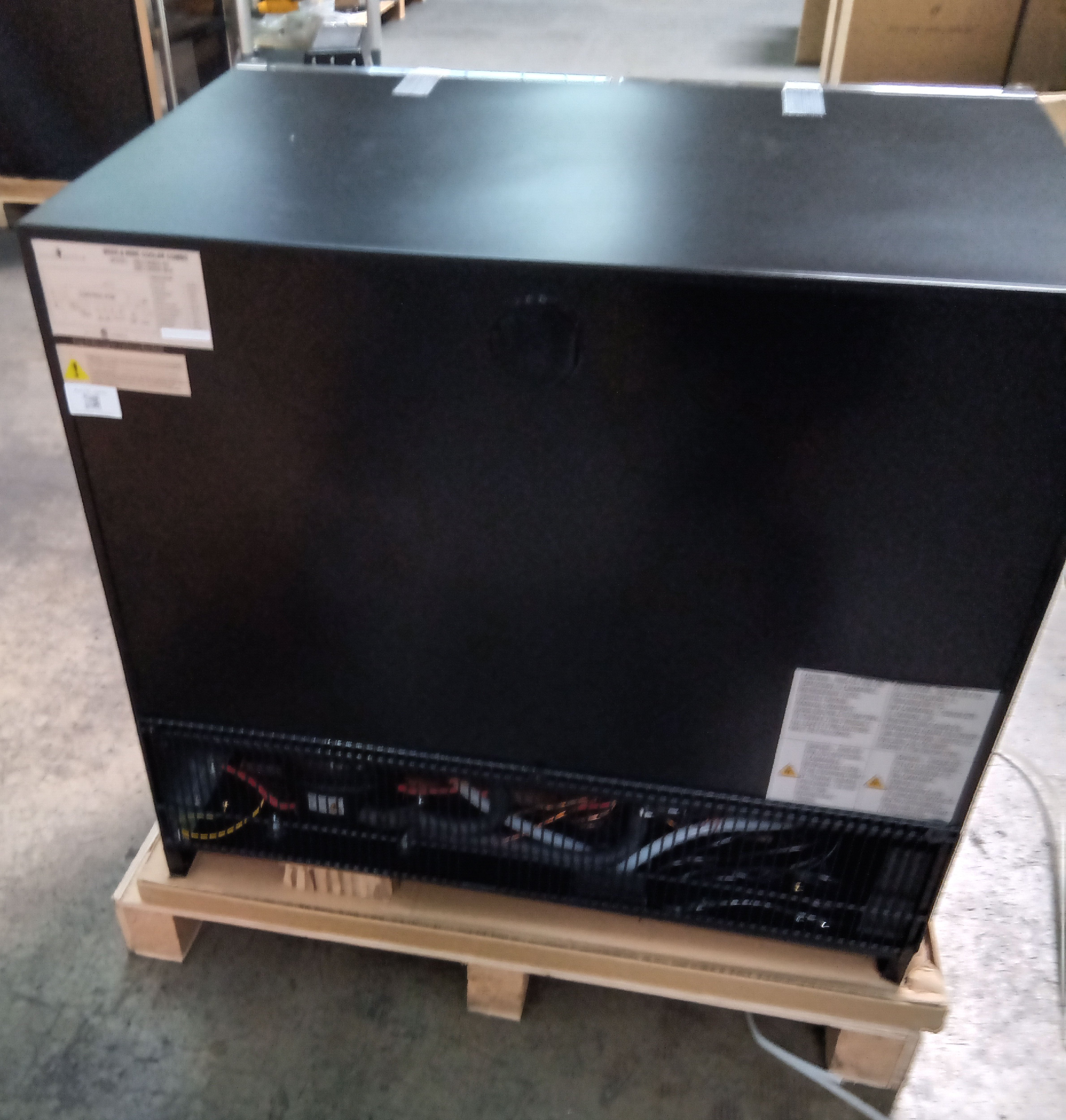 Refurbished - 36" Beer and Wine Cooler Combination with Low-E Glass Door - Stainless Steel Door
