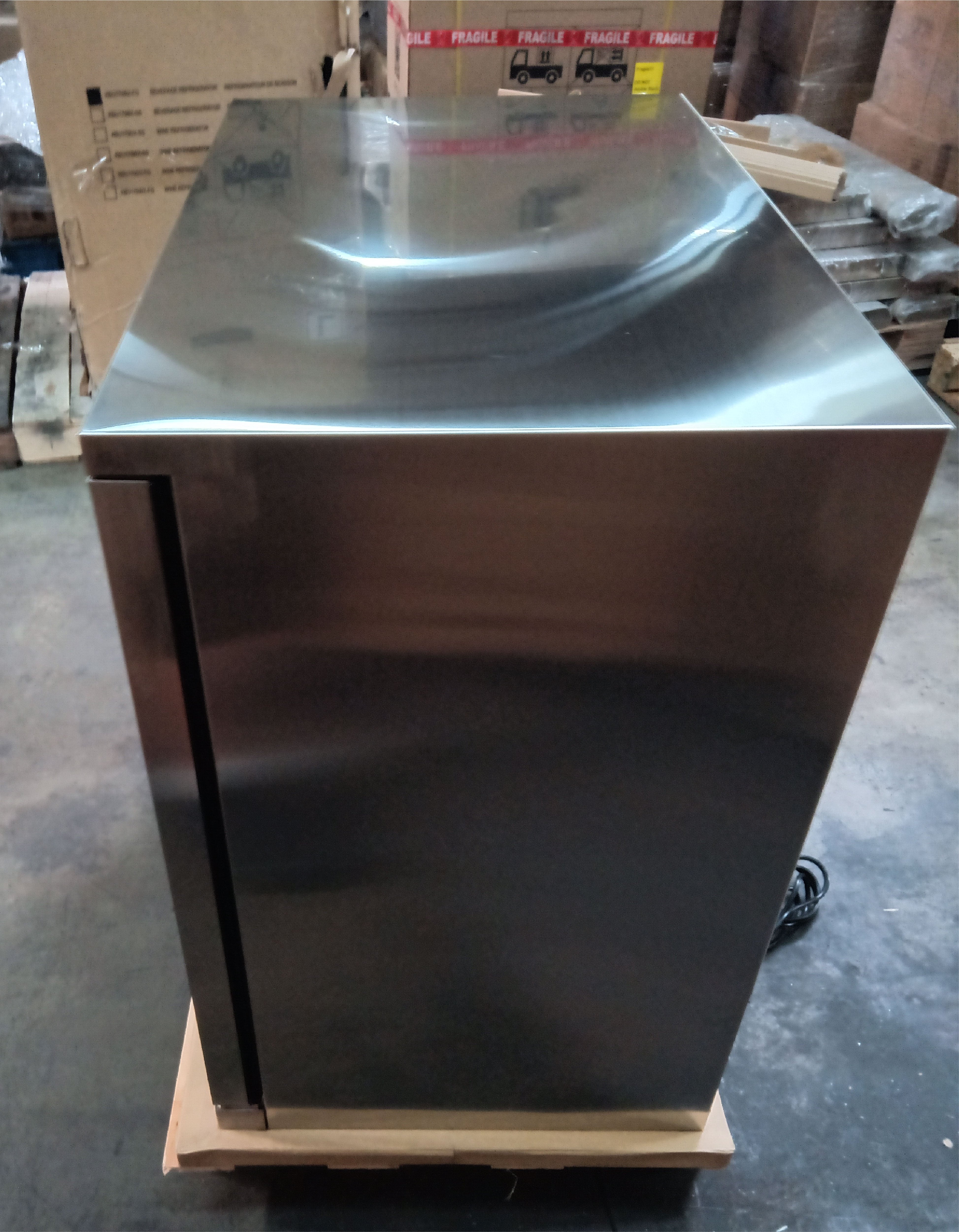 Refurbished - 36 Inch Outdoor Beverage Refrigerator 2 Door For Home