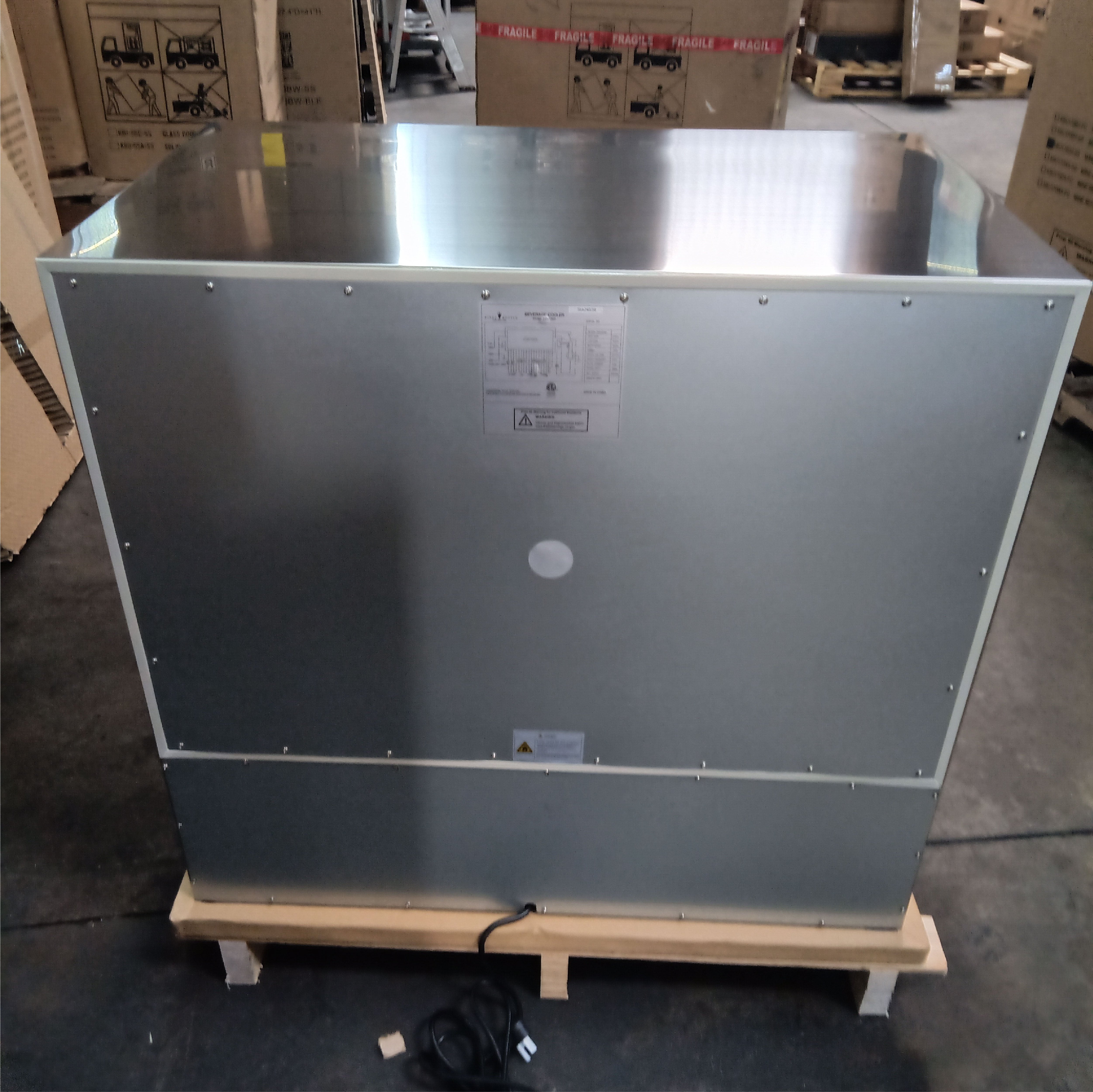 Refurbished - 36 Inch Outdoor Beverage Refrigerator 2 Door For Home