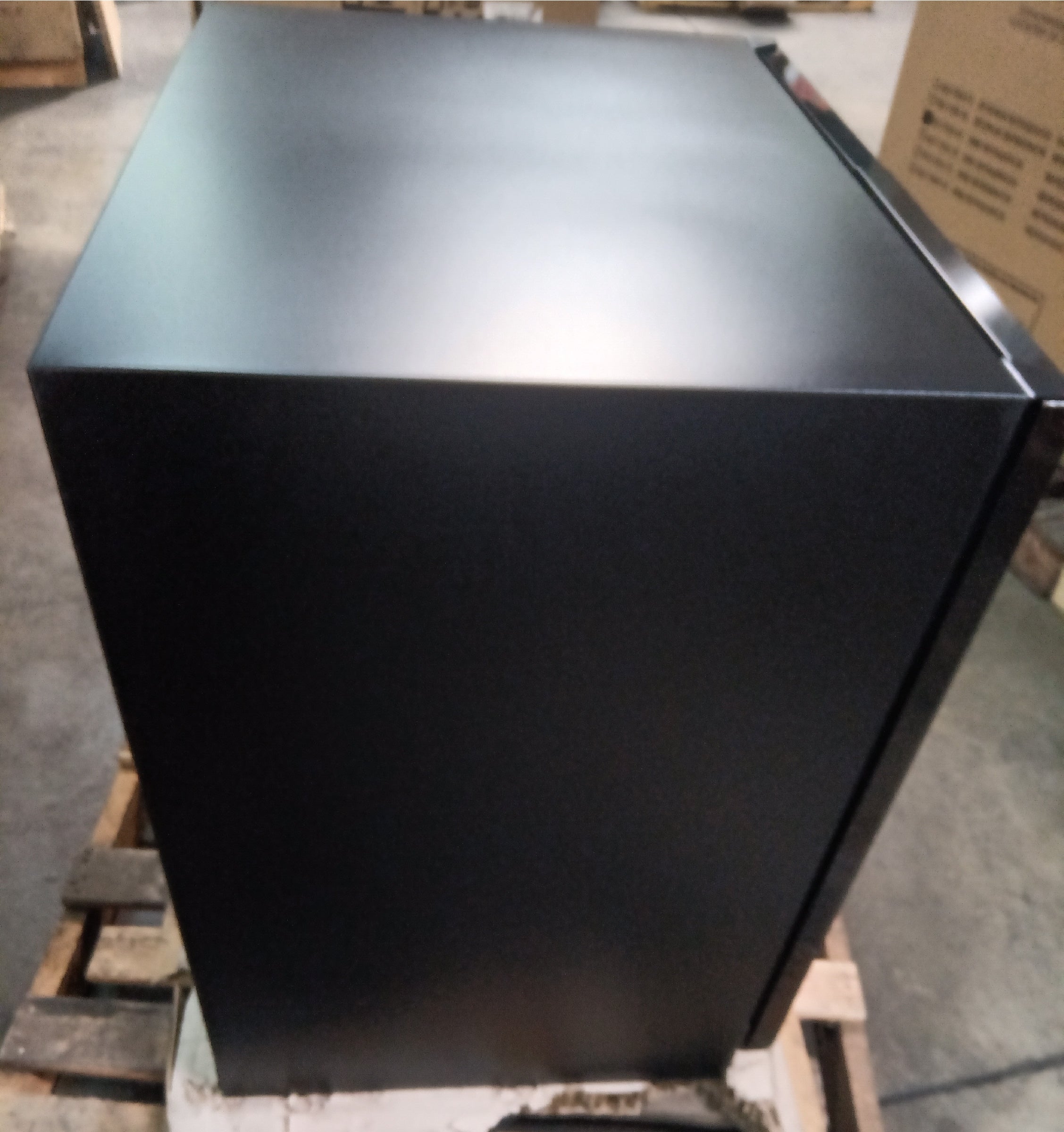Refurbished - 30" Under Counter Low-E Glass Door Wine and Beer Cooler Combo - Glass Door With Black Frame