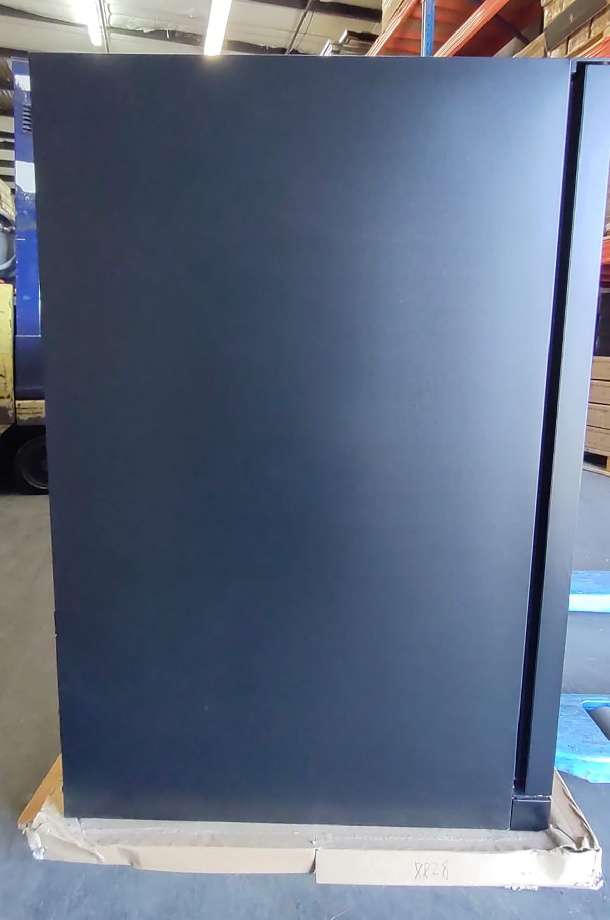 Refurbished - 39-Inch Dual-Zone Wine & Beverage Center