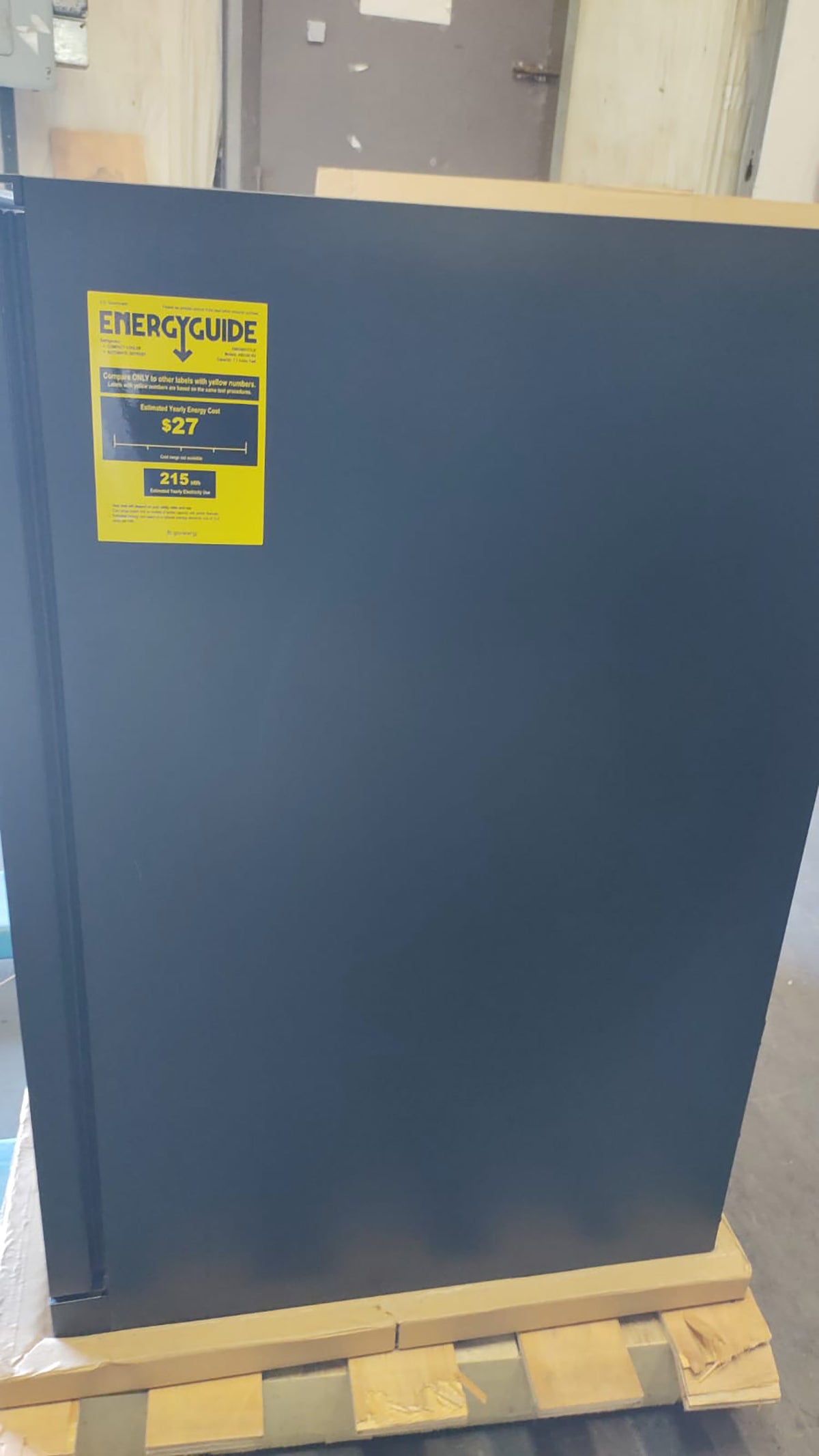 Refurbished - 39-Inch Dual-Zone Wine & Beverage Center