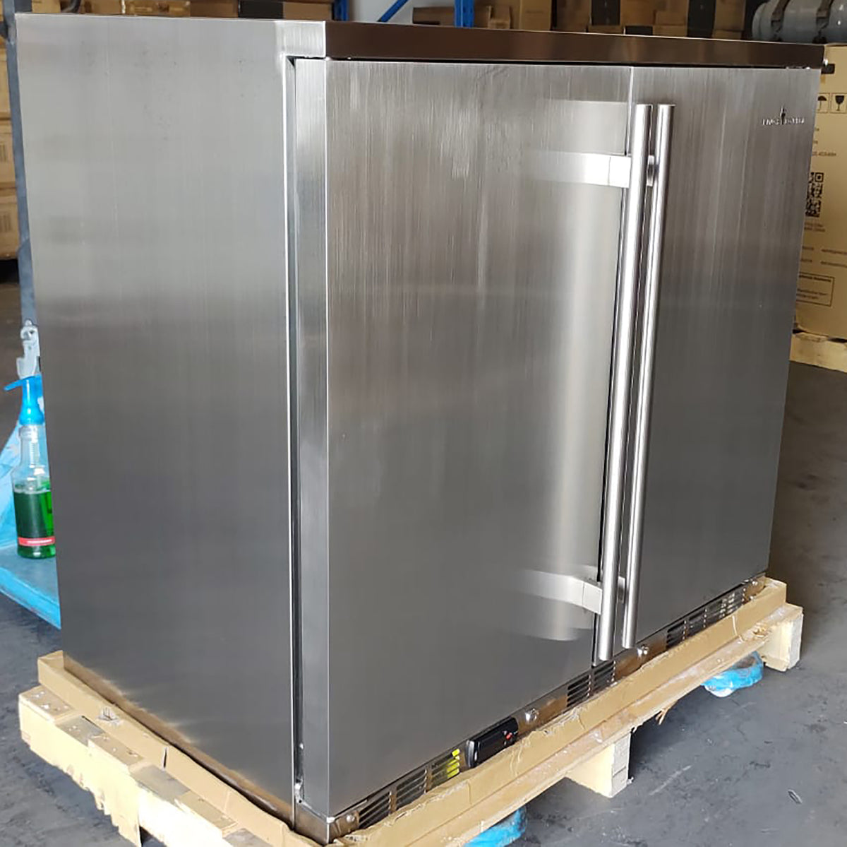 Refurbished - 36-Inch Outdoor Beverage Refrigerator