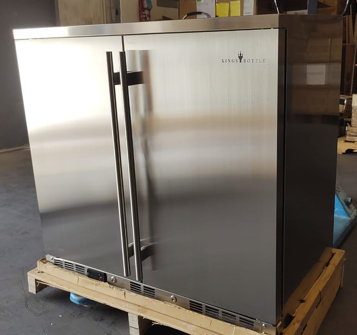 Refurbished - 36-Inch Outdoor Beverage Refrigerator
