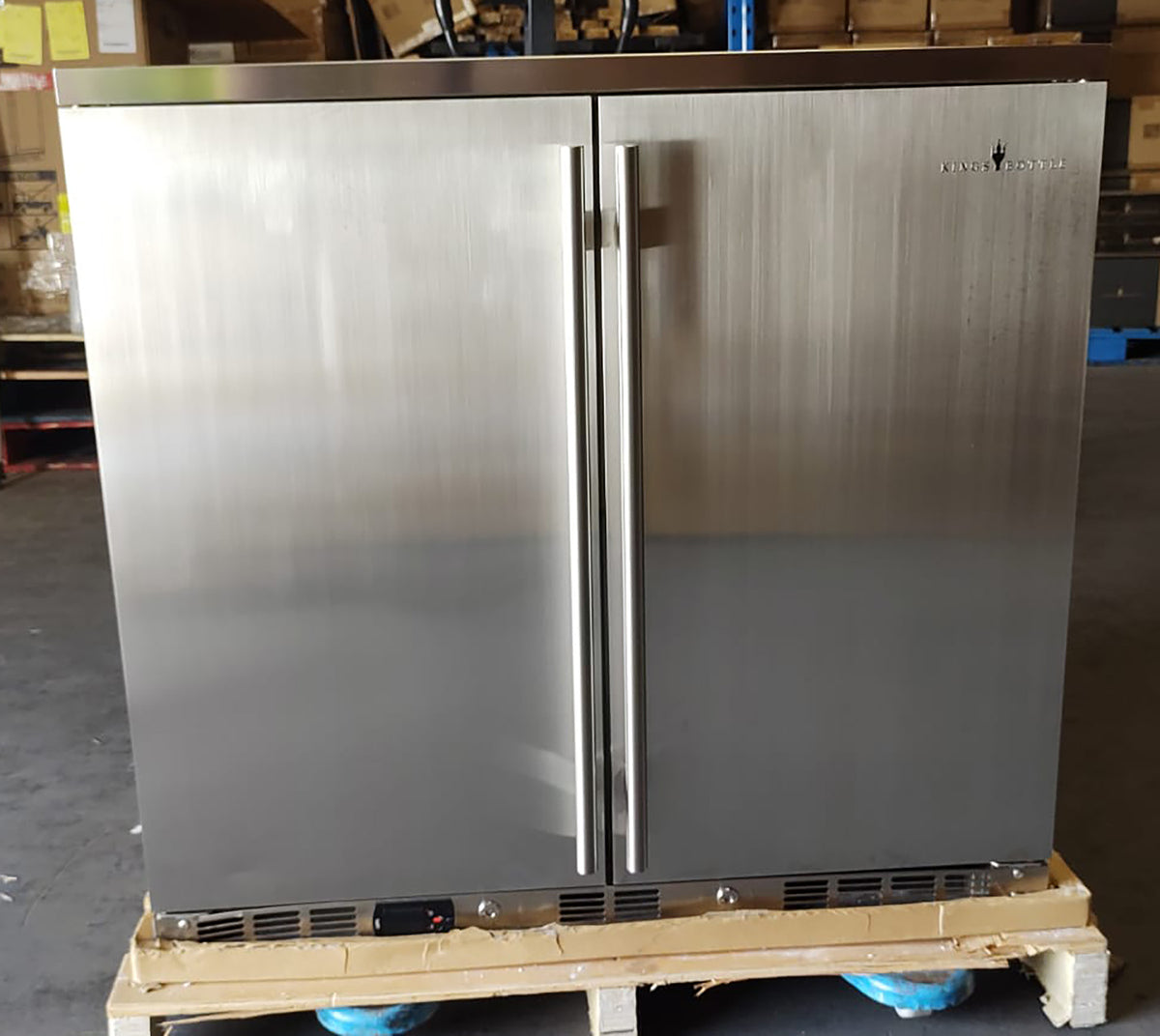 Refurbished - 36-Inch Outdoor Beverage Refrigerator