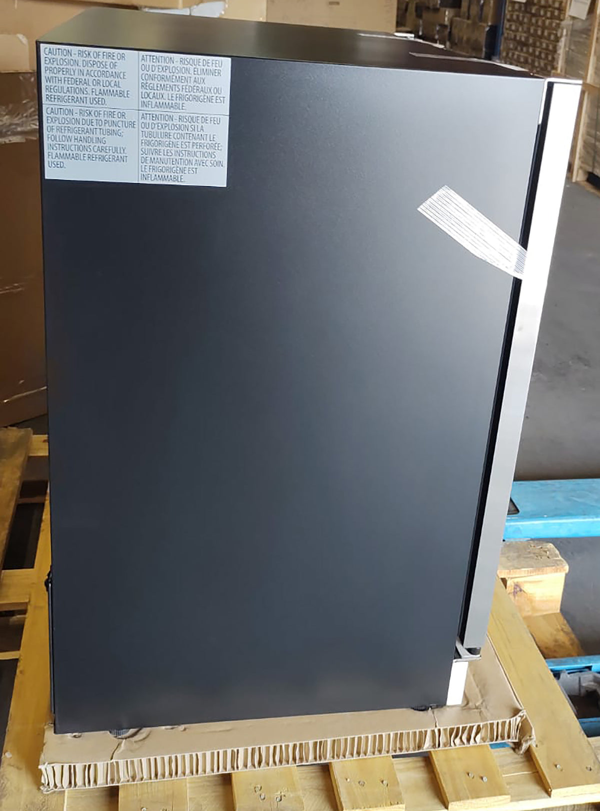 Refurbished - 30-Inch Dual-Zone Wine & Beverage Center