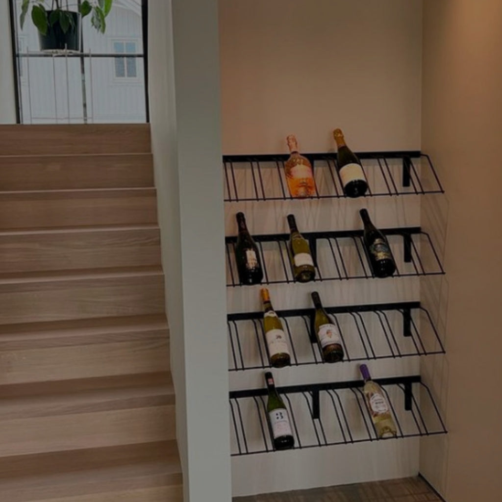 Wall-Mounted Display Wine Rack