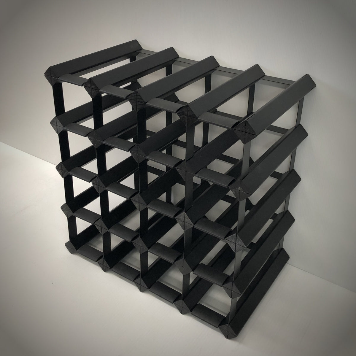 20 Bottle Black Onyx Finish Timber Wine Rack